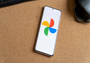 Google Fotoğraflar'a 'Redact' Geldi: Plaka ve Hassas Bilgiler Tek Dokunuşla Gizleniyor